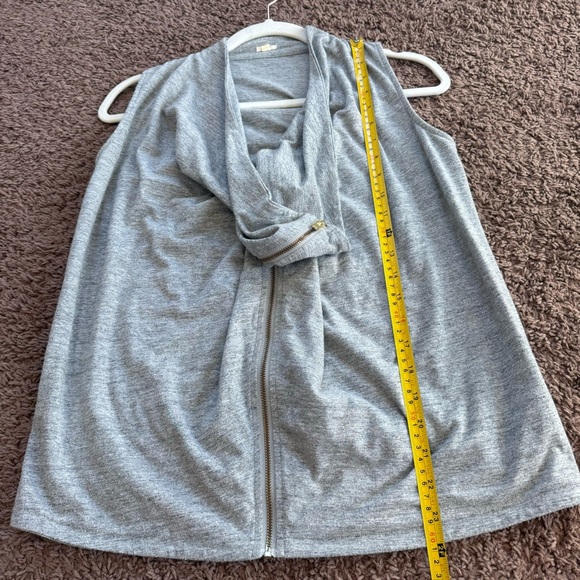 2 FOR $20 J Crew Gray Zip Up Vest Top Draped Sleeveless Size XS - Picture 8 of 10